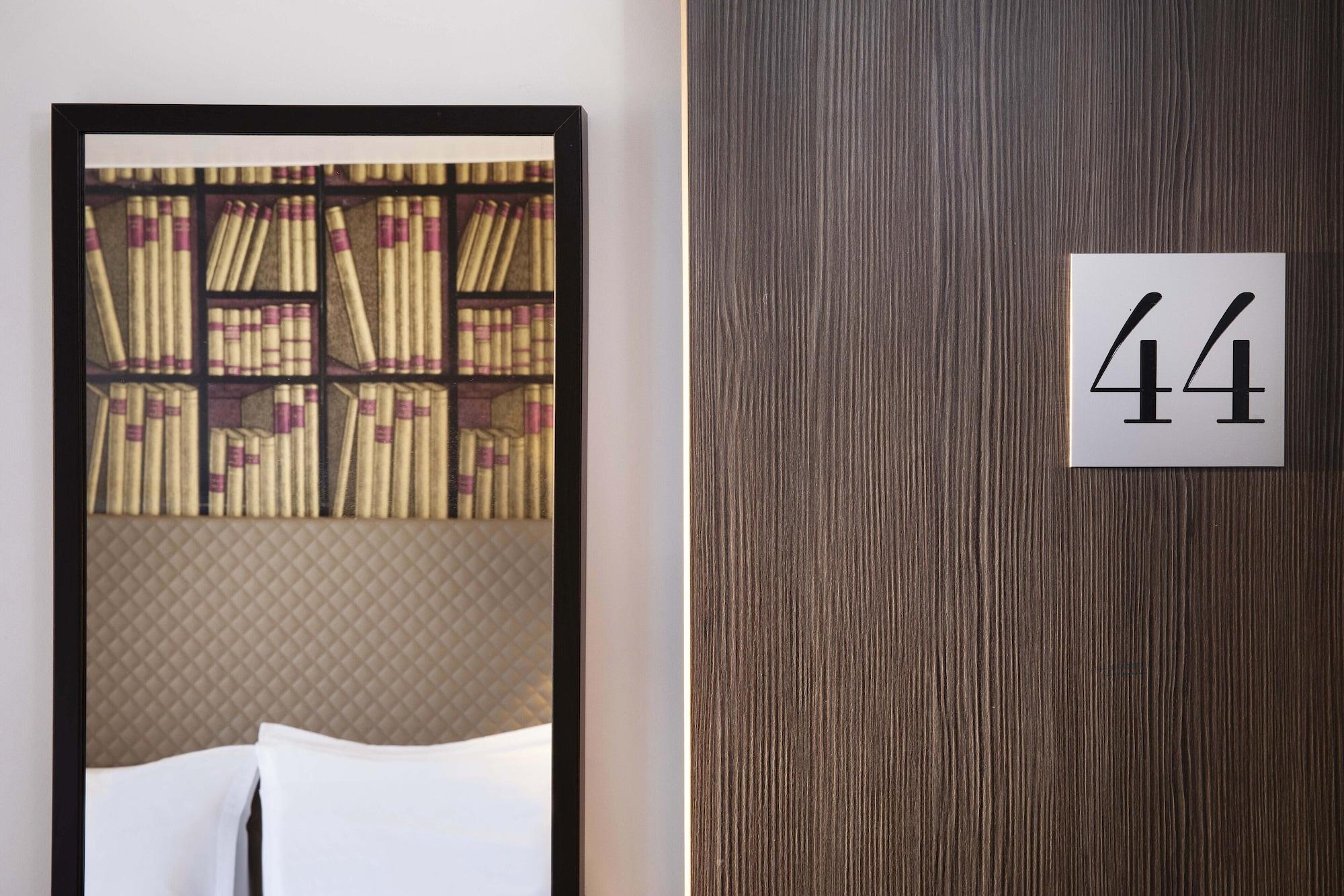 Hotel De La Gaite Paris Eksteriør billede