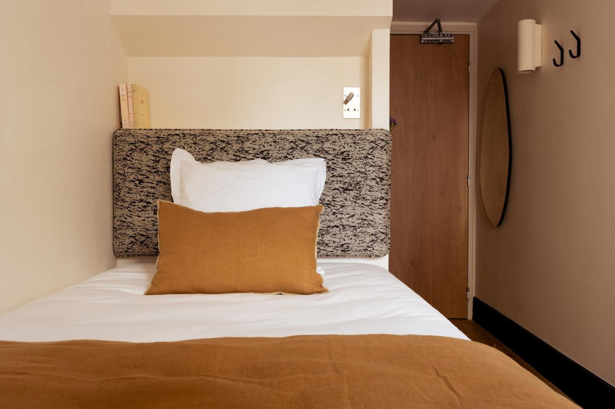 Hotel De La Gaite Paris Eksteriør billede